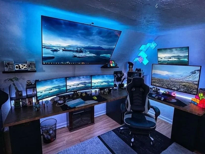 gaming throne setup