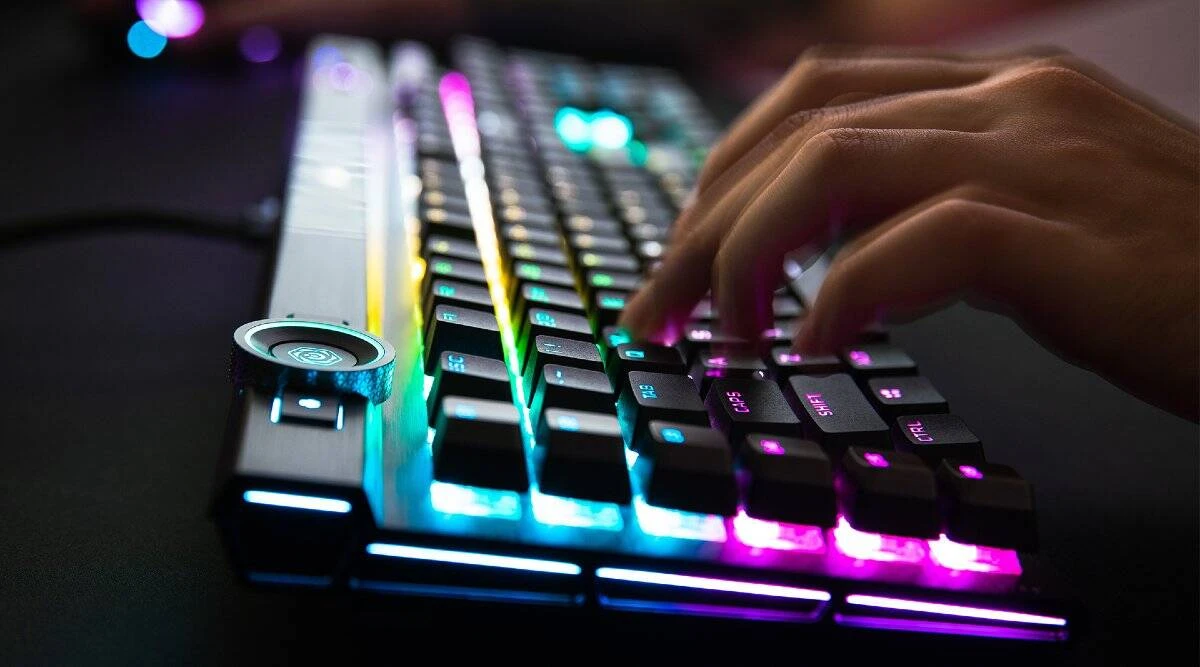 top gaming keyboards used by famous esports players