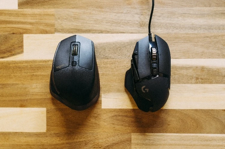 wireless mouse vs wired mouse