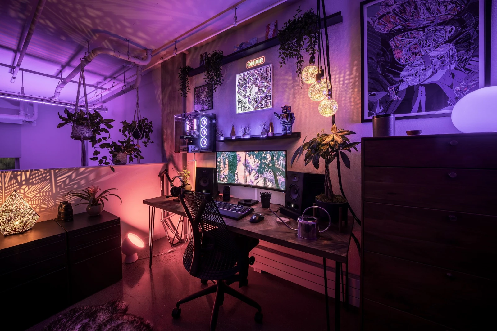 Image: https://twitter.com/Razer/status/1122153432154951680/photo/1