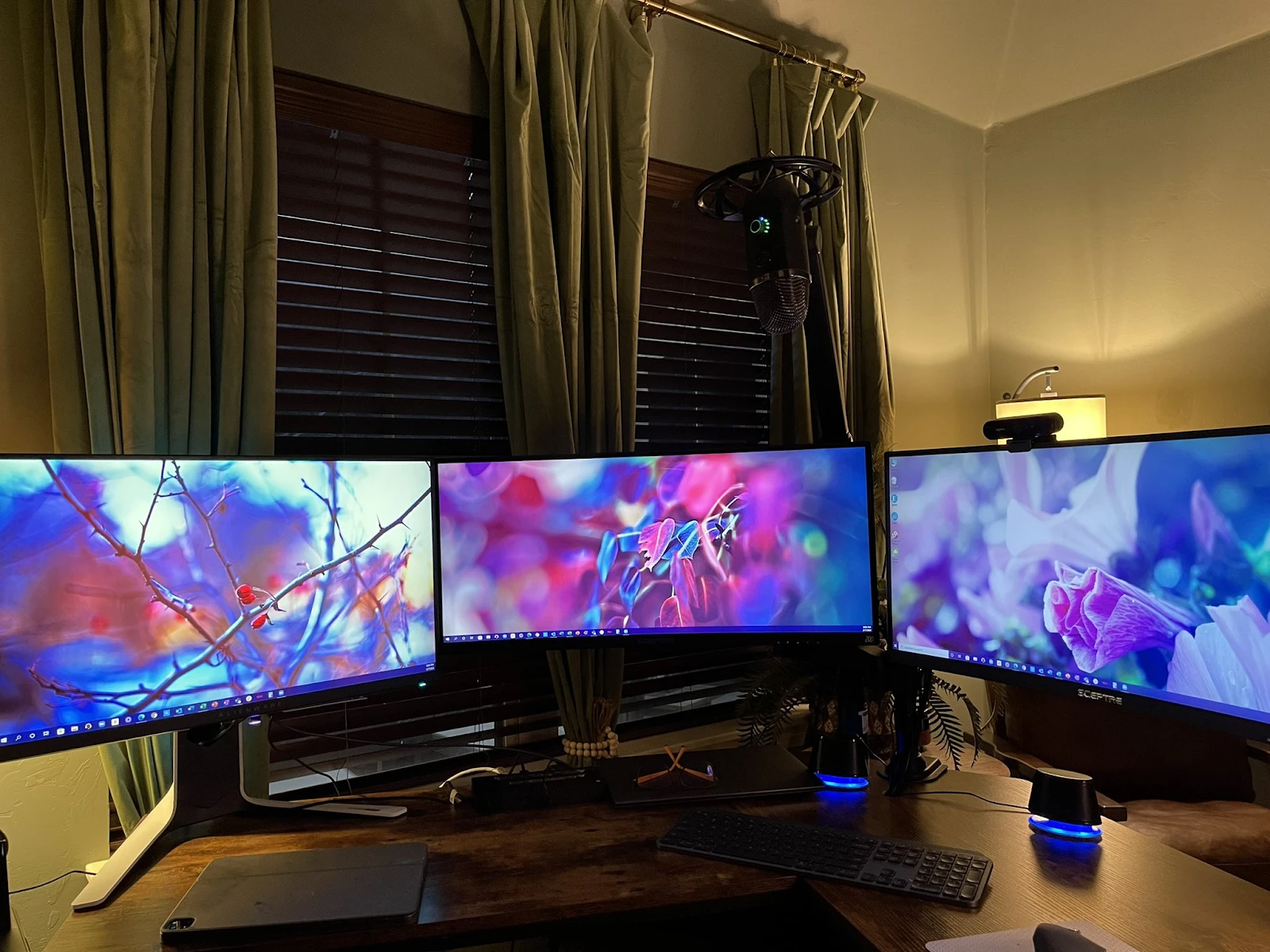 Wide Monitor