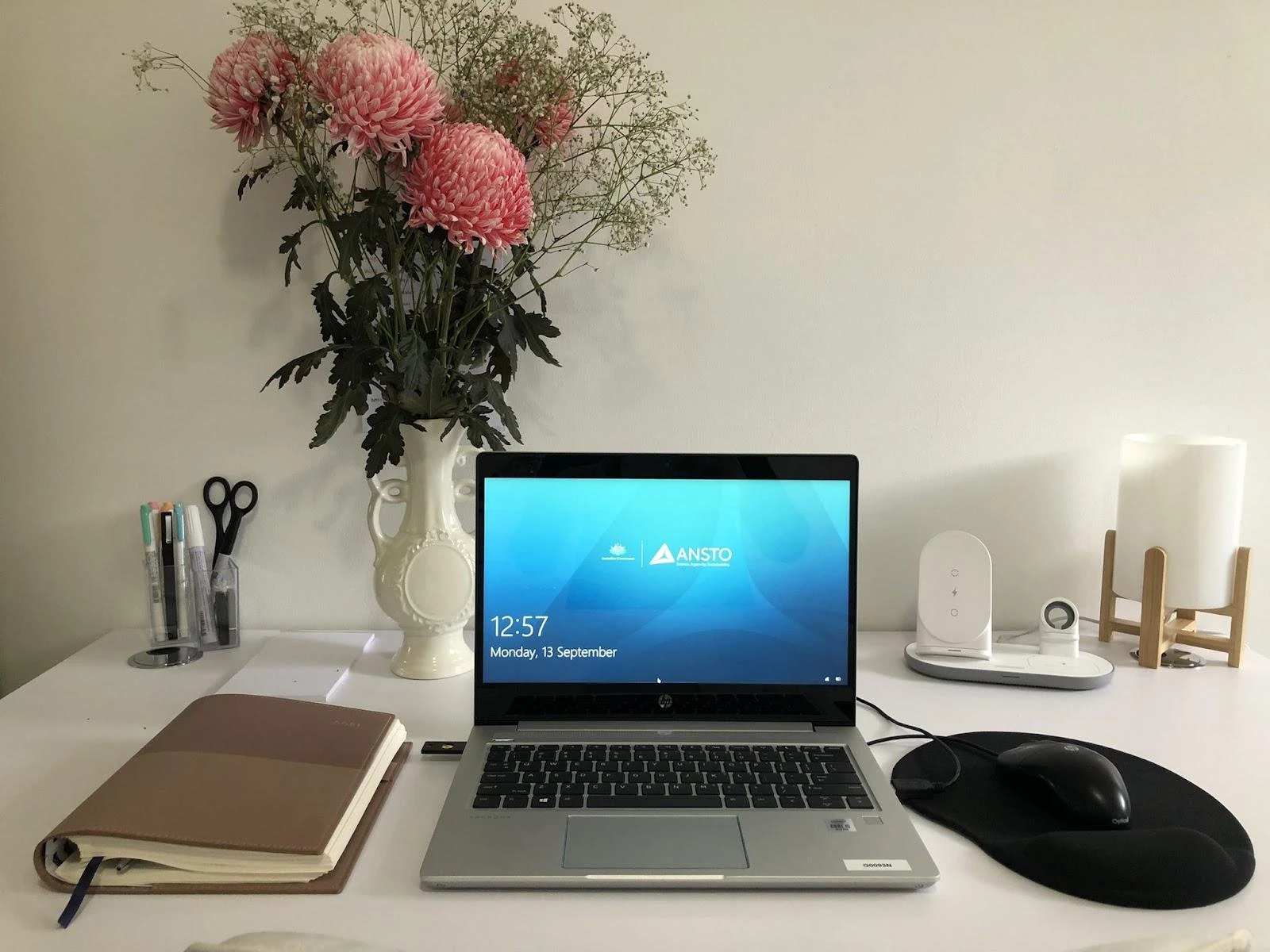 Aesthetic Desktop Setup