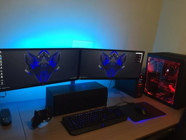 dual monitor gaming setups benefits
