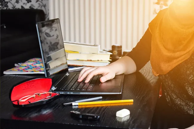 Top 5 Famous Desk Setups on Youtube