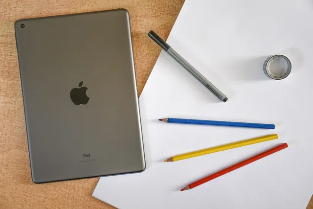 6 Awesome Portable Monitors for Improved Work Efficiency