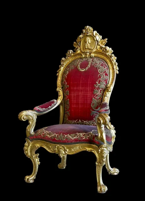 Top 7 Stellar Gaming Throne For Your Battlestation Setup